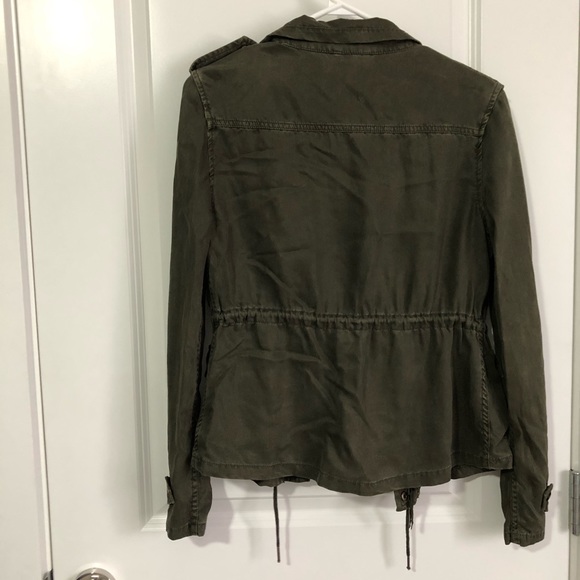 ARITZIA AZURE SKIES TROOPER JACKET - DARK OLIVE XS - Picture 4 of 9